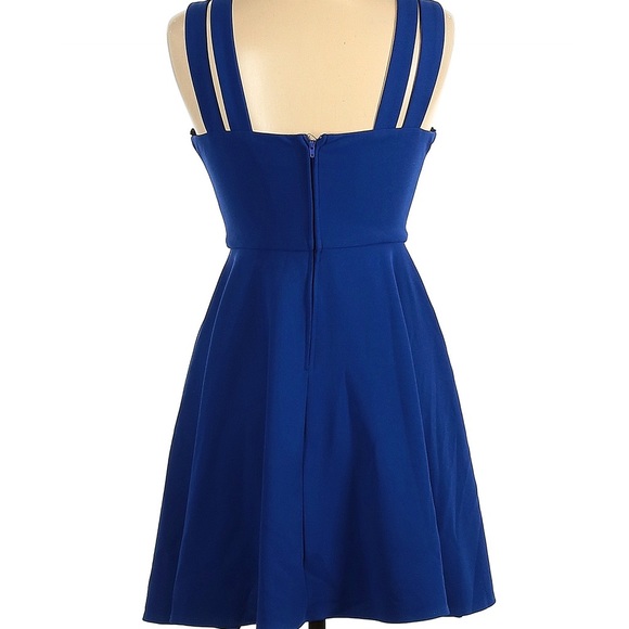 B.Smart Brand Blue Juniors Homecoming Dress - Picture 4 of 5
